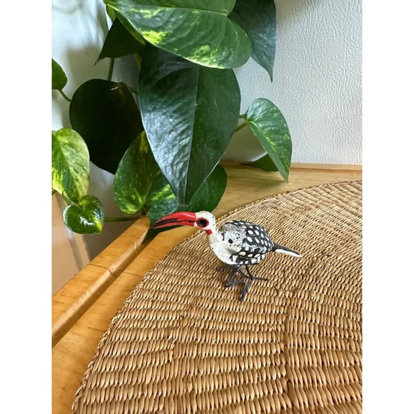 Southern Red-Bill Horned bird decor - Picture 1 of 7